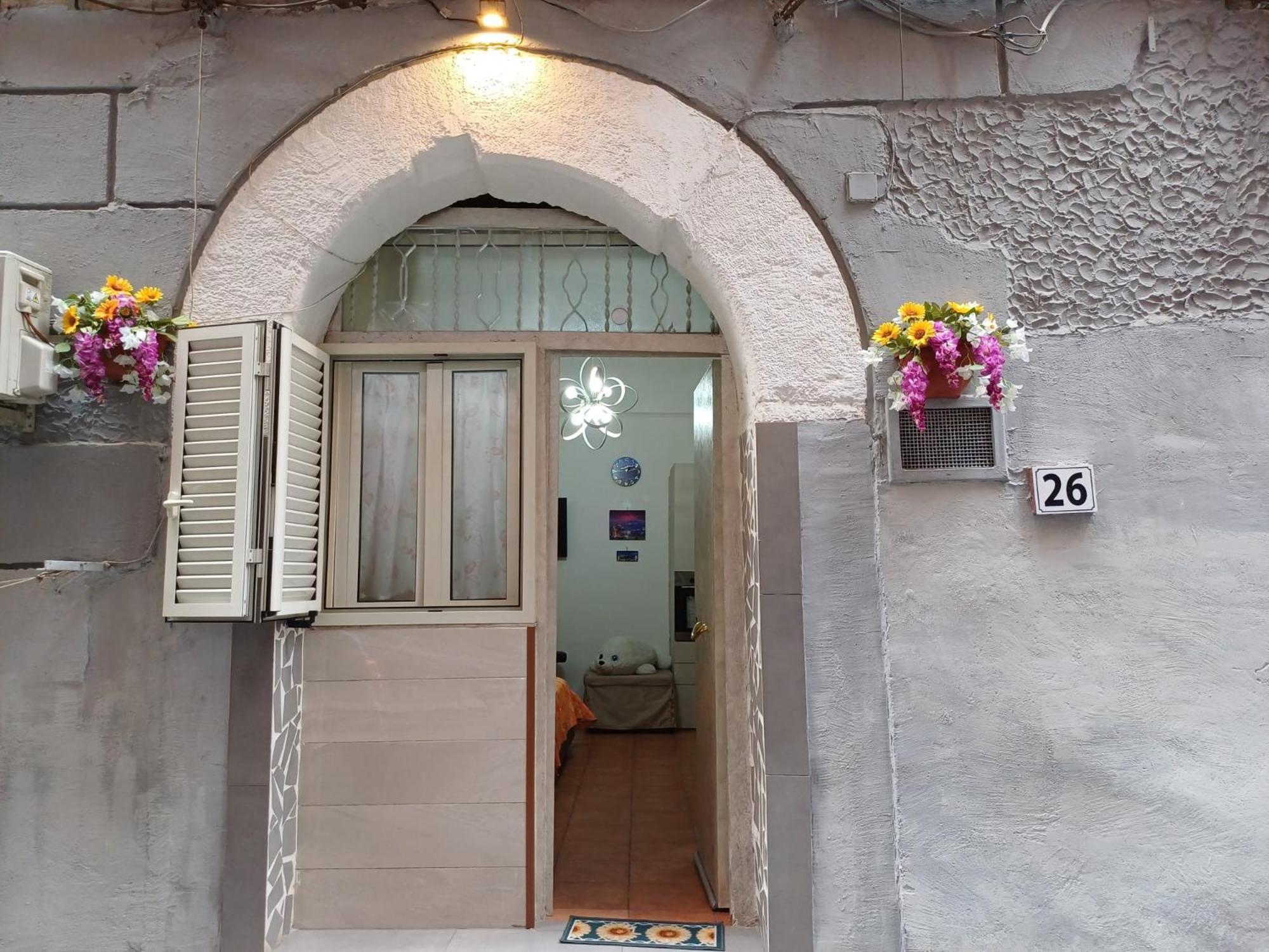 La Casetta Di Ciacione Napoli Bagian luar foto