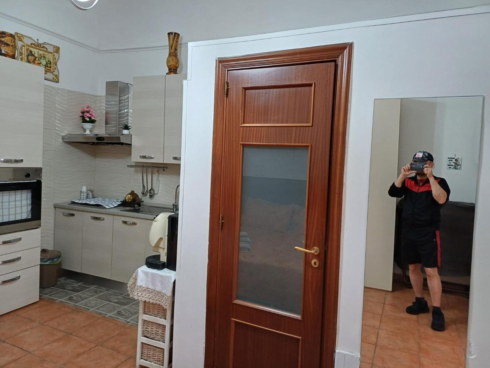 La Casetta Di Ciacione Napoli Bagian luar foto
